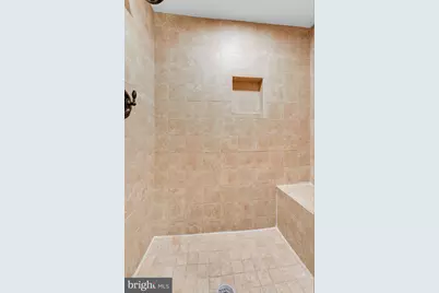 8125 Saxony Drive, Annandale, VA 22003 - Photo 28