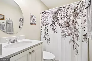 11961 Barrel Cooper Ct, Reston, VA 20191 - Photo 30