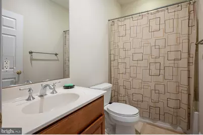 1002 Sherman Court, Great Falls, VA 22066 - Photo 36