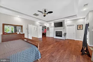 1002 Sherman Ct, Great Falls, VA 22066 - Photo 24