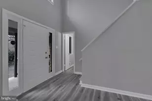 10422 Woodbury Woods Ct, Fairfax, VA 22032 - Photo 18
