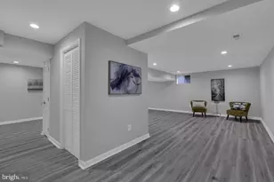 10422 Woodbury Woods Ct, Fairfax, VA 22032 - Photo 32