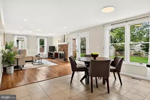 3894 Plum Run Ct, Fairfax, VA 22033 - Photo 18