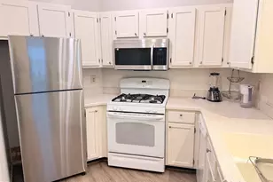 4401 Fair Stone Dr, Fairfax, VA 22033 - Photo 10