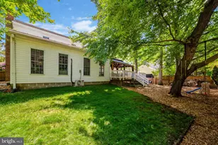 9220 Burnetta Dr, Annandale, VA 22003 - Photo 24