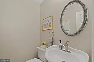 9220 Burnetta Dr, Annandale, VA 22003 - Photo 14