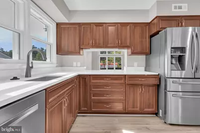 5559 Sequoia Farms Drive, Centreville, VA 20120 - Photo 14