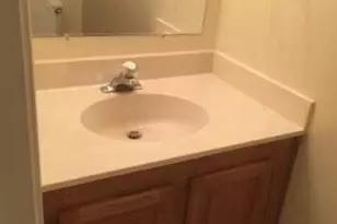 6952 Compton Ln, Centreville, VA 20121 - Photo 4