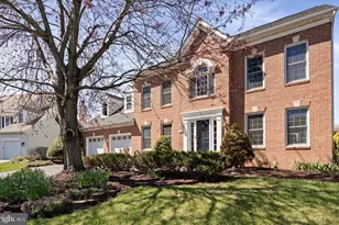2608 Chriswell Pl, Herndon, VA 20171 - Photo 1