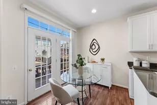 13976 Tanners House Way, Centreville, VA 20121 - Photo 12