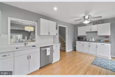 9979 Whitewater Drive, Burke, VA 22015 - Photo 12