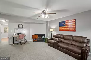 9979 Whitewater Dr, Burke, VA 22015 - Photo 30