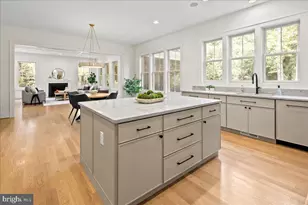 6706 Montour Dr, Falls Church, VA 22043 - Photo 38