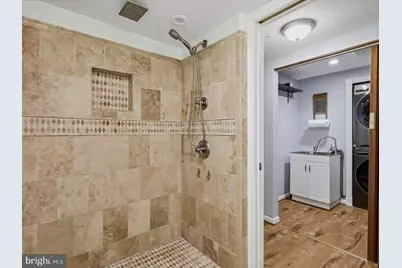 6424 Alloway Court, Springfield, VA 22152 - Photo 20