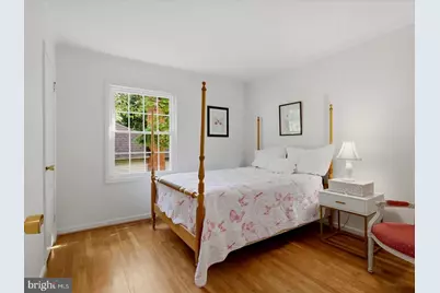 6424 Alloway Court, Springfield, VA 22152 - Photo 10