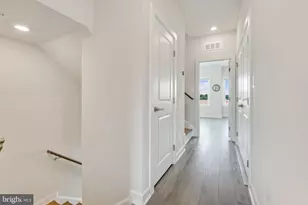 119 Market Square NW, Vienna, VA 22180 - Photo 24