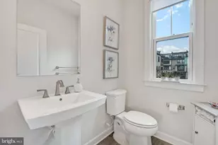 119 Market Square NW, Vienna, VA 22180 - Photo 18