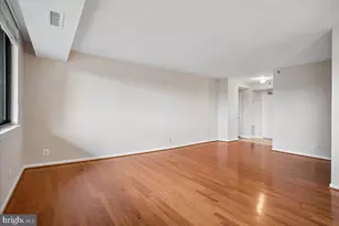 5501 Seminary Rd, Falls Church, VA 22041 - Photo 4