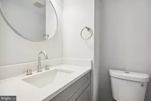 7759 Asterella Ct, Springfield, VA 22152 - Photo 12