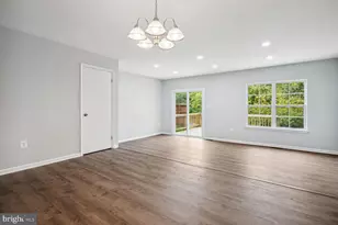 7759 Asterella Ct, Springfield, VA 22152 - Photo 8