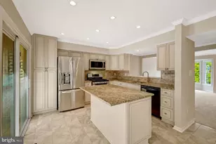 14507 Sully Lake Ct, Centreville, VA 20120 - Photo 8