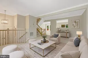 14507 Sully Lake Ct, Centreville, VA 20120 - Photo 4
