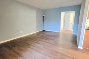 11641 Stoneview, Reston, VA 20191 - Photo 10