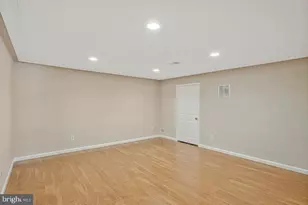8185 Paper Birch Dr, Lorton, VA 22079 - Photo 48