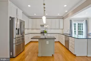 8185 Paper Birch Dr, Lorton, VA 22079 - Photo 20