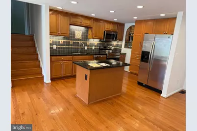 7606 Fallswood Way, Lorton, VA 22079 - Photo 22