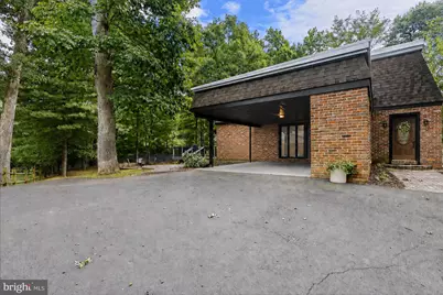 11202 Wedge Drive, Reston, VA 20190 - Photo 6