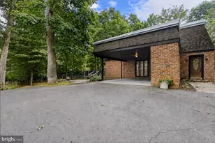 11202 Wedge Dr, Reston, VA 20190 - Photo 6