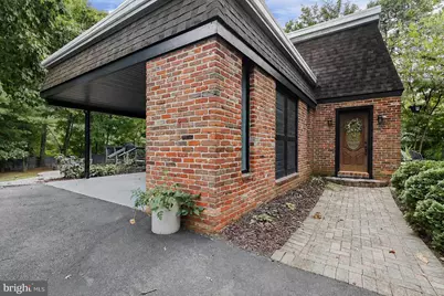 11202 Wedge Drive, Reston, VA 20190 - Photo 4