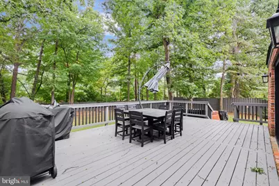 11202 Wedge Drive, Reston, VA 20190 - Photo 8