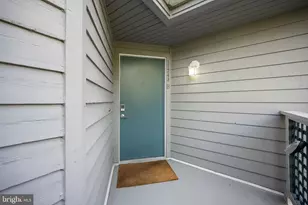 11743 Summerchase Cir, Reston, VA 20194 - Photo 22