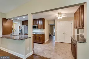 1816 Midlothian Ct, Vienna, VA 22182 - Photo 6