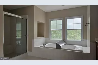 5688 Tower Hill Circle, Alexandria, VA 22315 - Photo 4