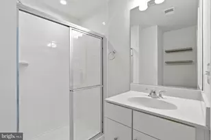 2389 Liberty Loop, Herndon, VA 20171 - Photo 14