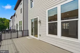 2389 Liberty Loop, Herndon, VA 20171 - Photo 48