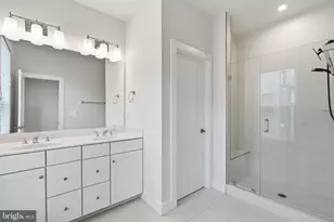 2389 Liberty Loop, Herndon, VA 20171 - Photo 32
