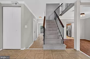 13300 Schwenger Pl, Herndon, VA 20170 - Photo 4
