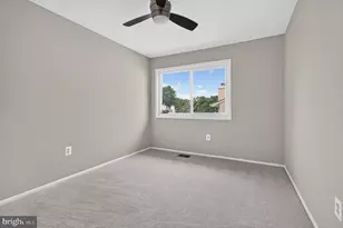 13300 Schwenger Pl, Herndon, VA 20170 - Photo 24