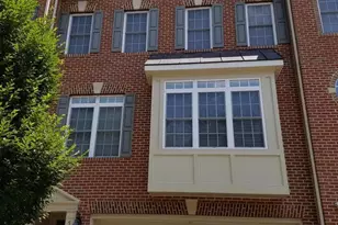 5985 Meadow Brook Dr, Burke, VA 22015 - Photo 1