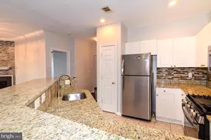 11317 Aristotle Dr, Fairfax, VA 22030 - Photo 8