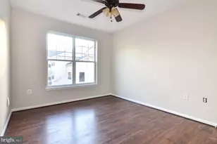 11317 Aristotle Dr, Fairfax, VA 22030 - Photo 12