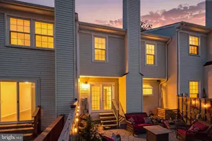 6614 Sky Blue Ct, Alexandria, VA 22315 - Photo 2