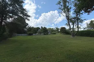 10024 Colvin Run Rd, Great Falls, VA 22066 - Photo 4