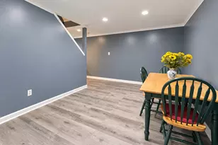 6762 Bronze Post Rd, Centreville, VA 20121 - Photo 6