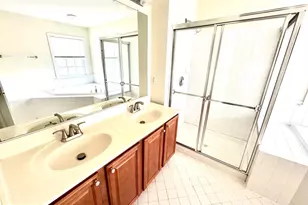 3381 Beechcliff Dr, Alexandria, VA 22306 - Photo 22