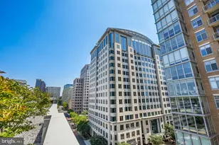 12025 New Dominion Pkwy, Reston, VA 20190 - Photo 26
